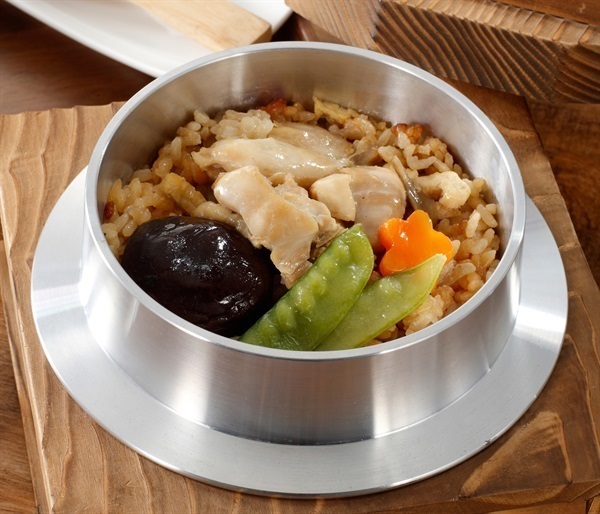 レンジで簡単！大山どりの五目釜めし４食セット