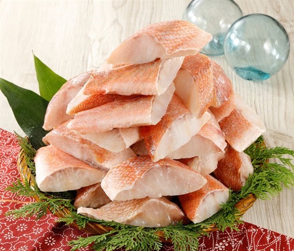 お徳用！赤魚の骨取り切り身